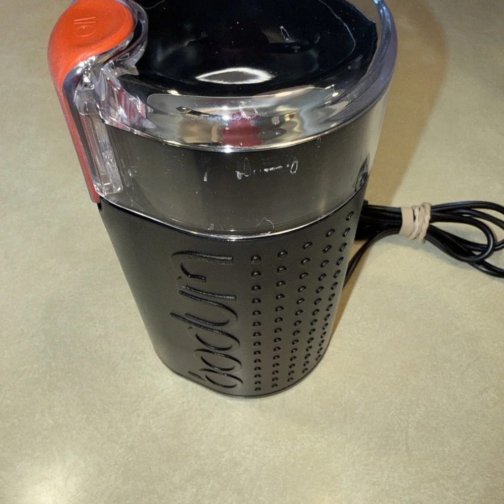 Bodum Bistro‎ Electric Coffee Grinder 11160‑3 Black & Red Swiss Design